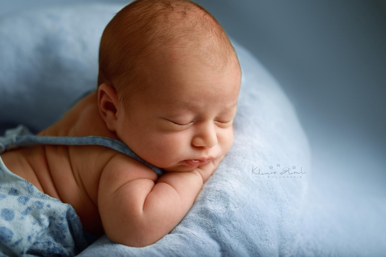 Neugeborenes Baby Fotografie in Zürich